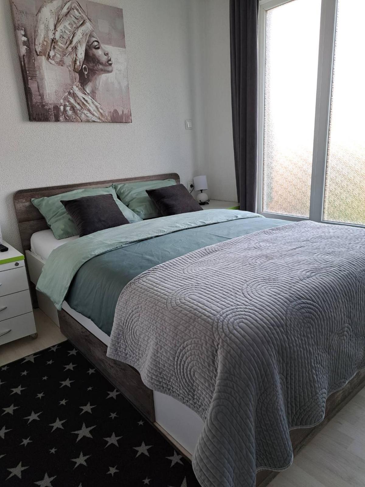 Apartmani Habibi Jalzabet ภายนอก รูปภาพ