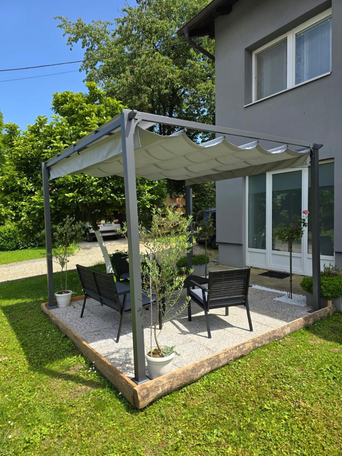 Apartmani Habibi Jalzabet ภายนอก รูปภาพ
