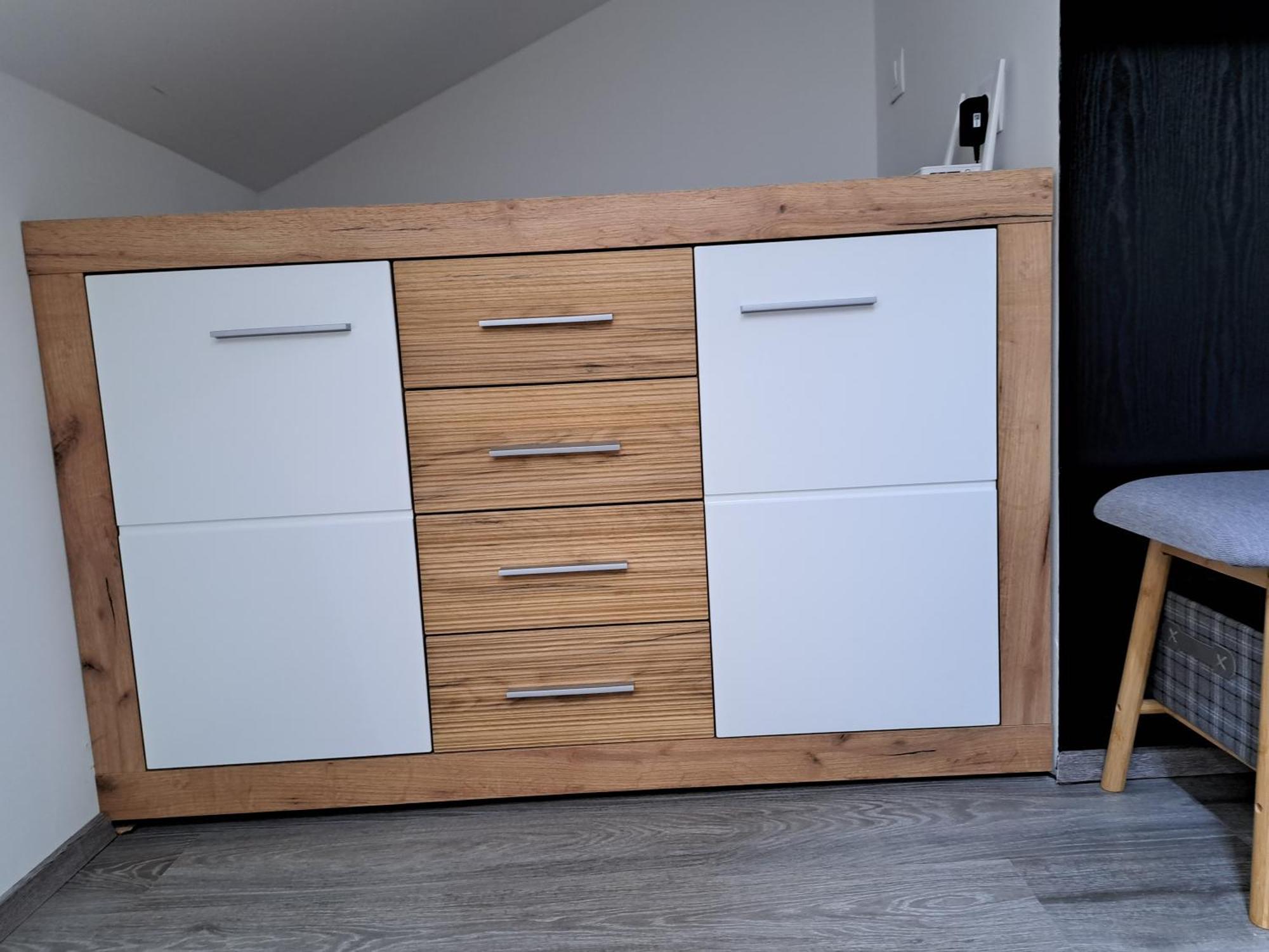 Apartmani Habibi Jalzabet ภายนอก รูปภาพ